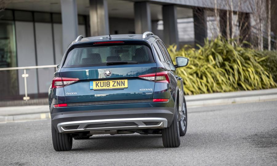  Skoda Kodiaq Scout 2017 года  (UK) (фото 12 из 36)